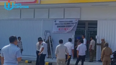 Moratorium Bupati Takalar : Tim Gabungan Segel Dua Bangunan Toko Retail Modern