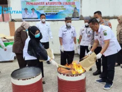 Wabup Takalar Hadiri Pemusnahan 5660 Berkas Arsip Lingkup Pemkab Takalar