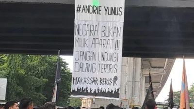 Mahasiswa dan Aktivis Makassar Desak Pengusutan Tuntas Kasus Penyiraman Air Keras terhadap Aktivis KontraS