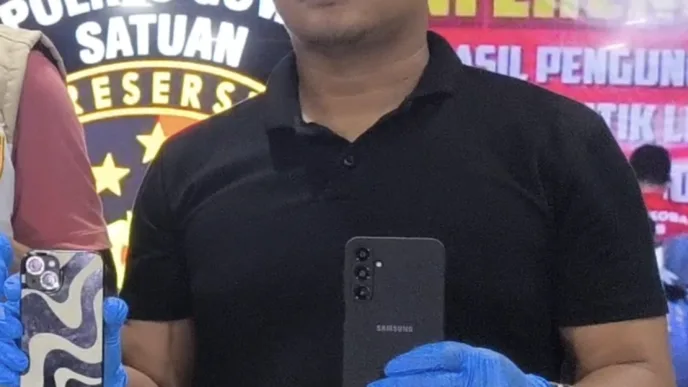 IPDA Aditya Pamungkas Bongkar Jejak Pelarian Residivis Pembobol Toko Gadai di Pallangga hingga ke Kolaka, Pelaku Kini Nginap Di Polres Gowa