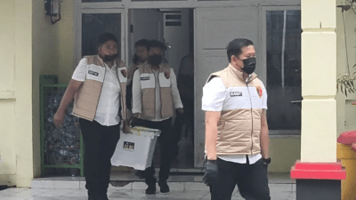 2 Jam Lebih Geledah Kantor Disperkimtan, Tipikor Polres Gowa Sita Sejumlah Dokumen