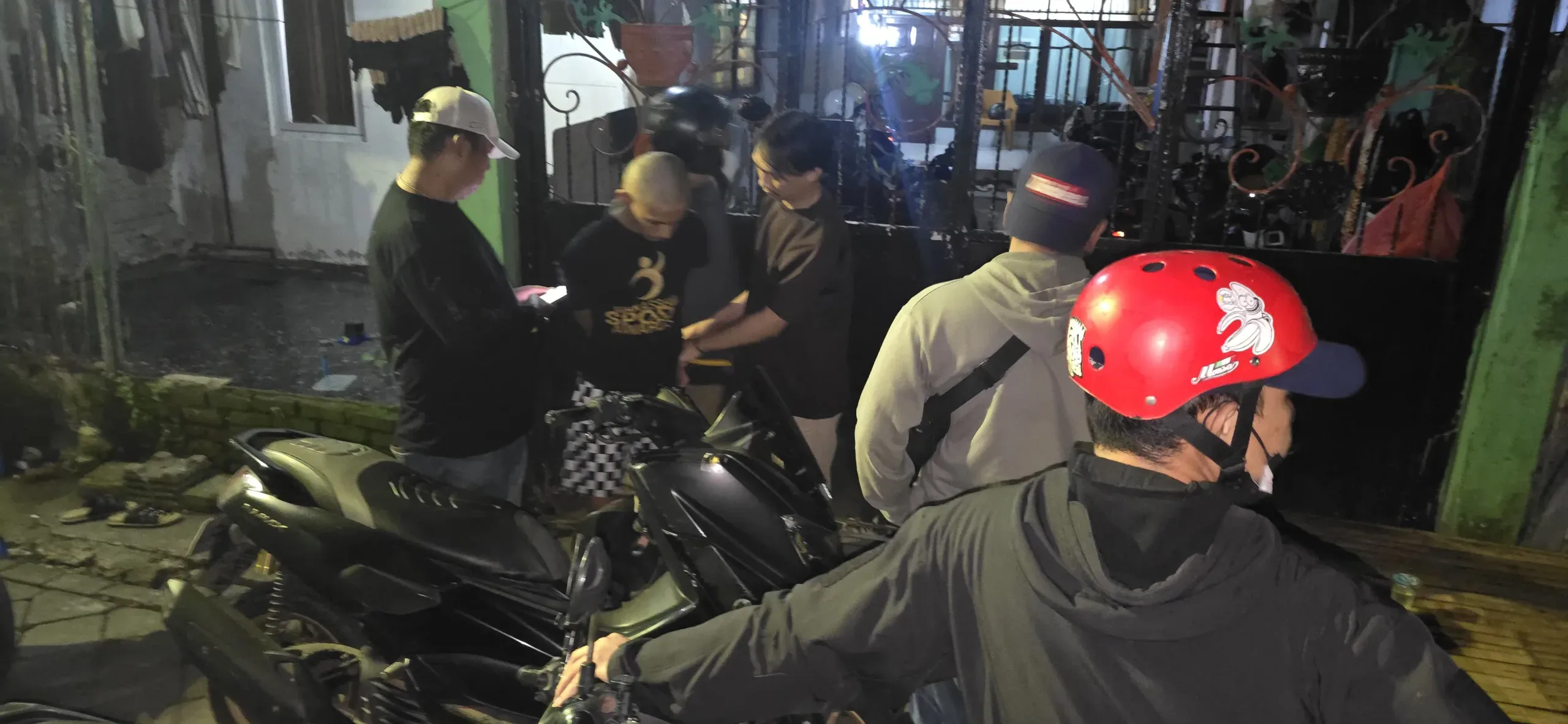 Kesal Dikira Diteriaki, Anggota Geng Motor Busur Leher Korban, Pelaku Berhasil Di tangkap Polsek Rappocini Makassar 1 IMG 20260601 WA0021 jpg