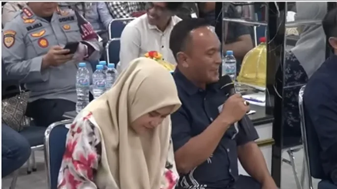Saksi membeberkan kronologi peristiwa di Tamanyeleng saat Bupati Husniah Talenrang memijat tangan Basri Kajang.