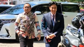 Didampingi Pengacara Sangun Ragahdo yosodiningrat, Khairul Aco menjalani pemeriksaan sebagai pelapor dalam kasus dugaan keterangan palsu di bawah sumpah dan penggelapan yang dilaporkannya beberapa waktu lalu.