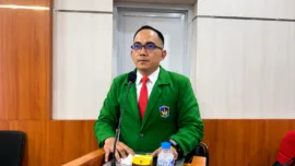 Penyidik Polda Sulawesi Selatan (Sulsel) Iptu Abdillah Makmur, resmi menyelesaikan pendidikan Doktor Ilmu Hukum di Universitas Muslim Indonesia (UMI) Makassar.