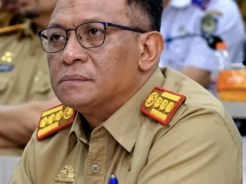 Sekretaris Daerah (Sekda) Kabupaten Gowa, H. Andy Azis Peter, S.H., M.Si. diperiksa Unit Tipidkor Satreskrim Polresta Gowa dalam kasus dugaan korupsi berupa gratifikasi dan pungutan liar (pungli) dalam proses perizinan.